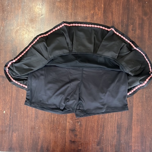 Lucky in Love Lurex Flora Scallop Skort M and XL NWT - Picture 8 of 15